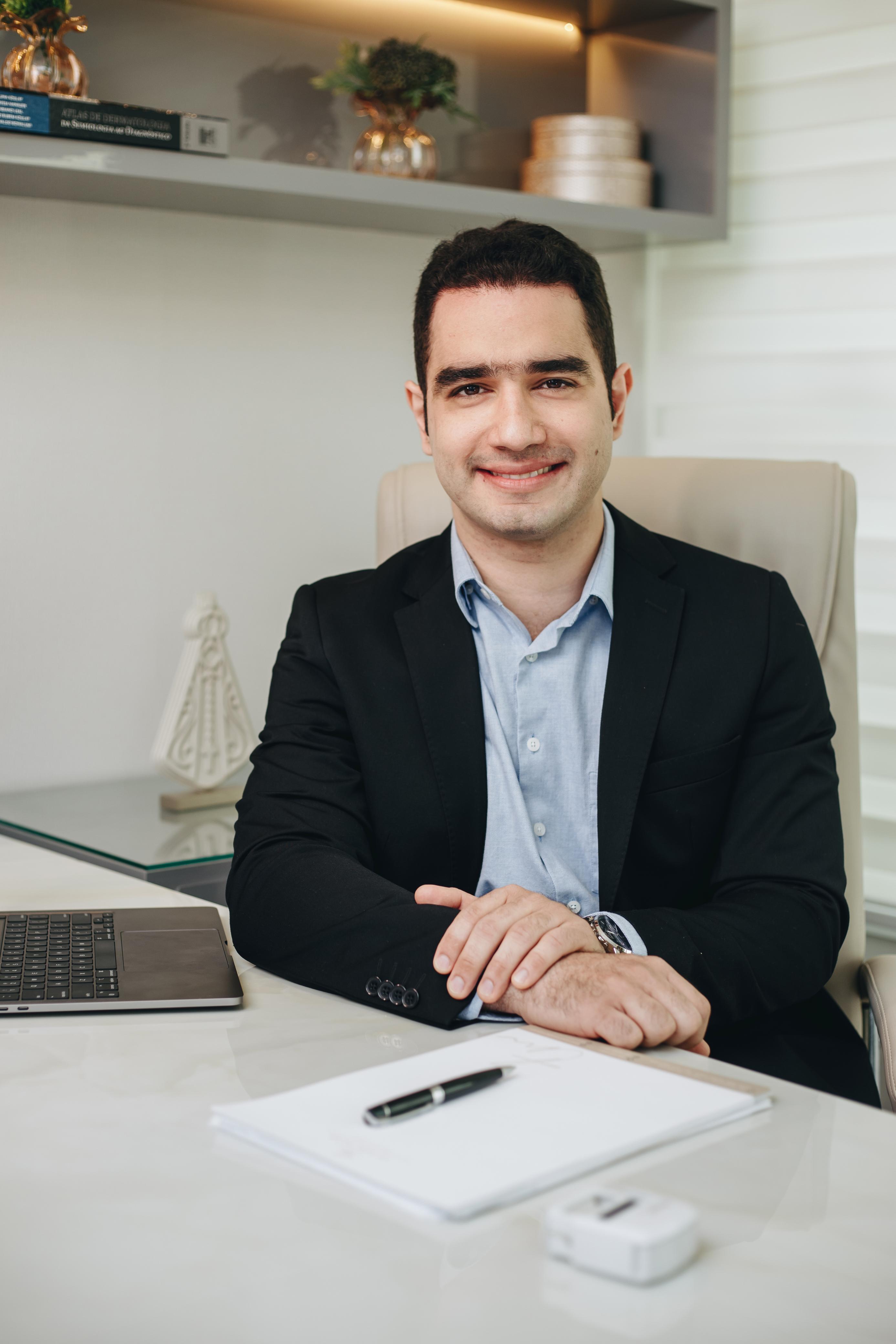 Dr. Roberto Freitas - Cirurgião Vascular